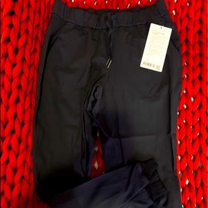 Lululemon on the Fly Jogger